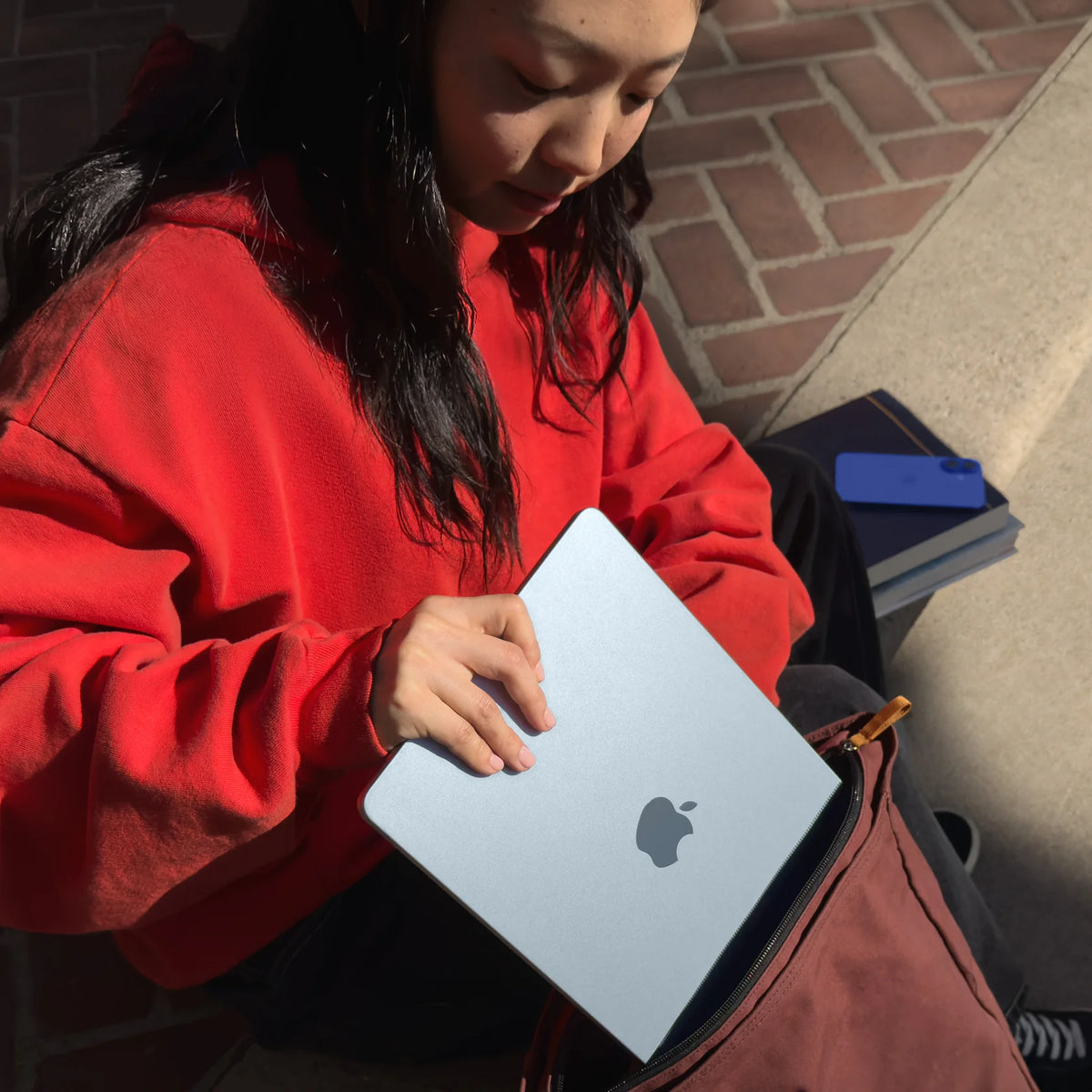 Apple MacBook Air 13" (2025) M4 16GB RAM 256GB SSD Midnight